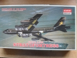 Thumbnail ACADEMY 4432 BOEING B-52H STRATOFORTRESS